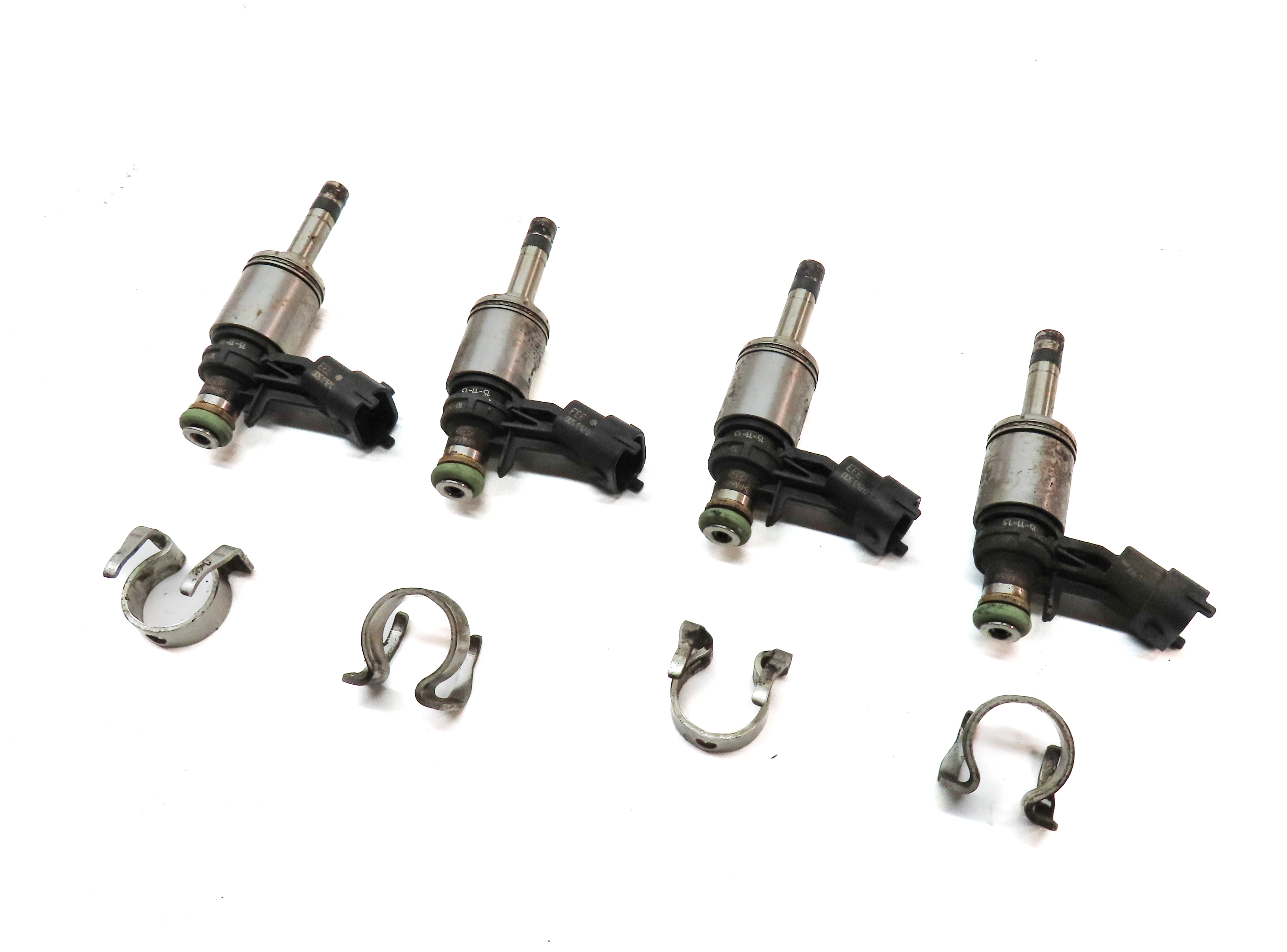 12-17 LR2 DISCOVERY SPORT RANGE ROVER EVOQUE (L538 L550) 2.0L FUEL INJECTOR SET4 — exact item pictured